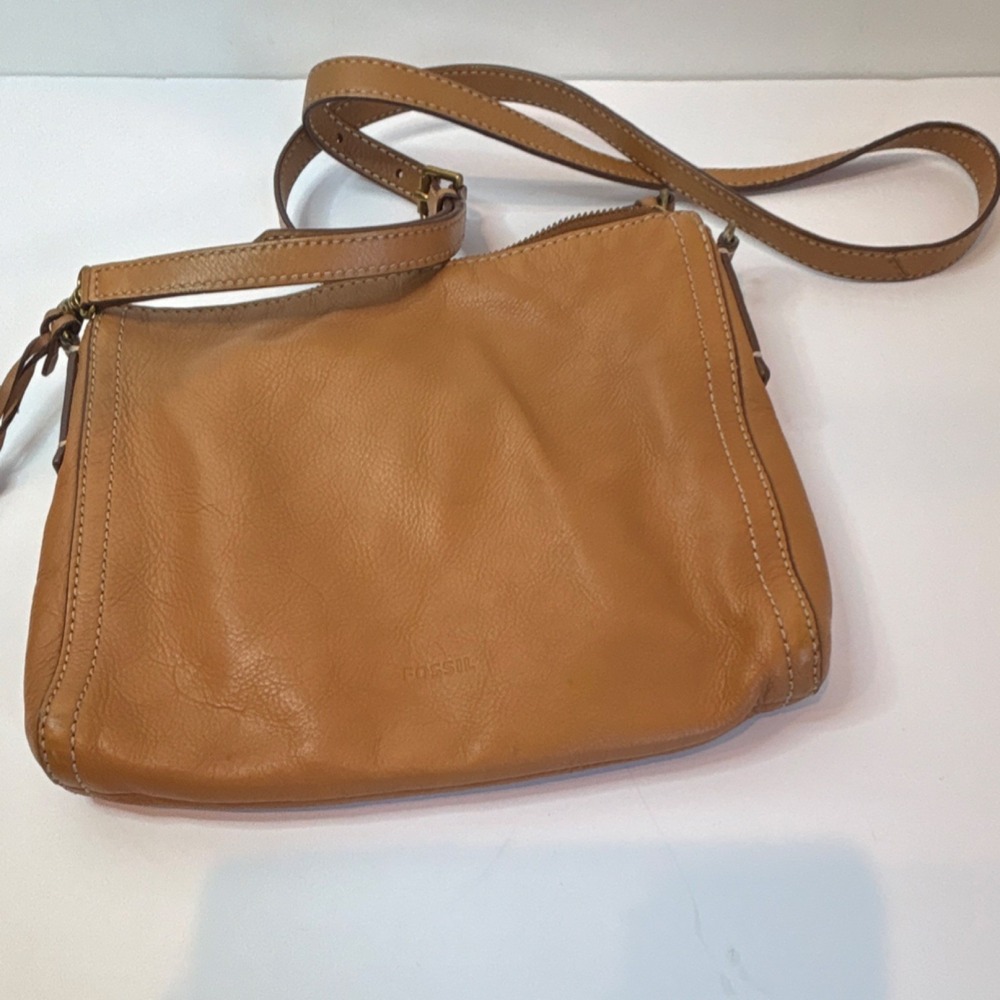 Fossil Tan Crossbody Bag with Zipper Accent, Gold Hardware, Inner Pockets - Picture 2 of 7